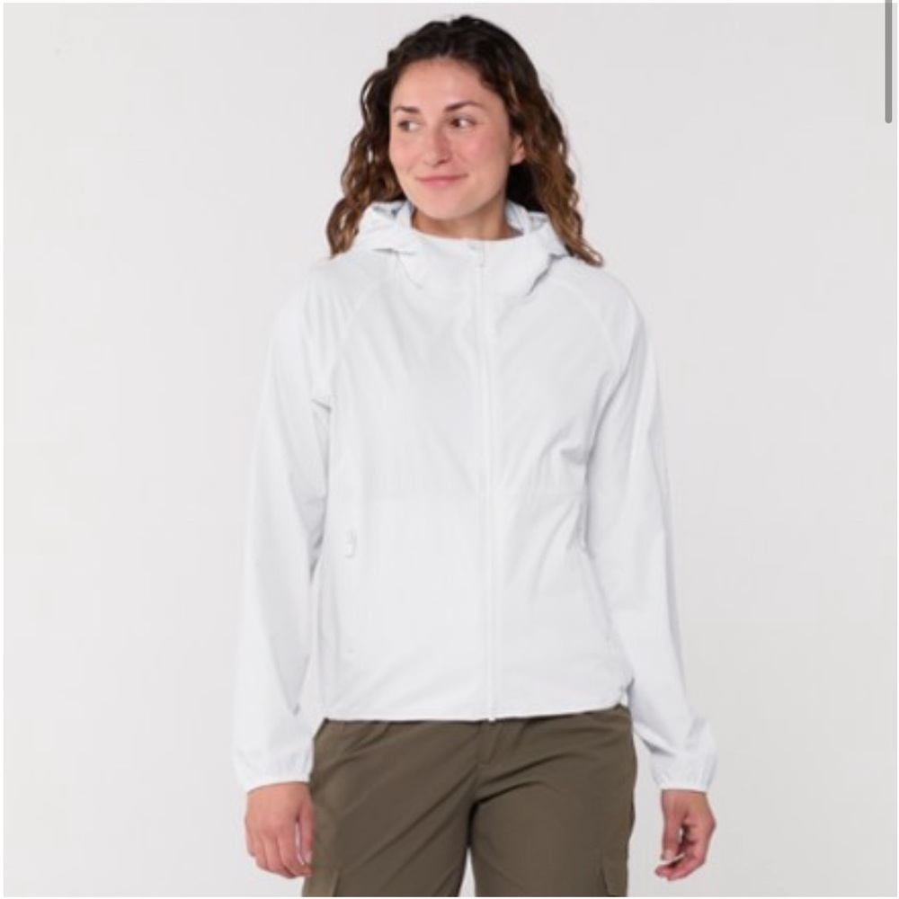 Vuori Renew Trainer Shell Jacket - White Size M